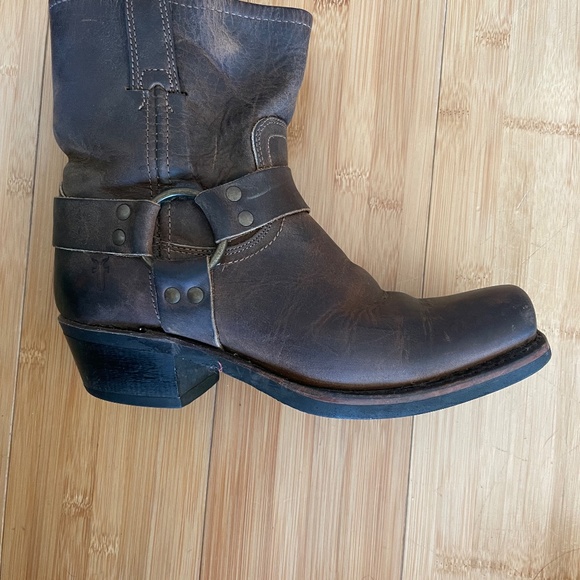 women frye boots (vintage) - Picture 5 of 16